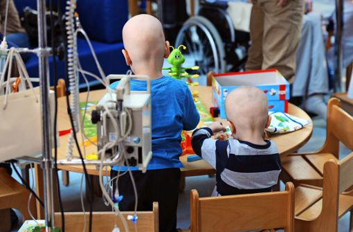Derzeit erkranken in Deutschland jedes Jahr rund 2000 Kinder neu an Krebs. Die Heilungsrate  liegt etwa bei 80 Prozent. Foto: picture alliance/dpa/Tobias Hase