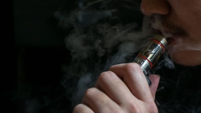 Brandgefahr: E-Zigaretten gehören nicht in den Restmüll