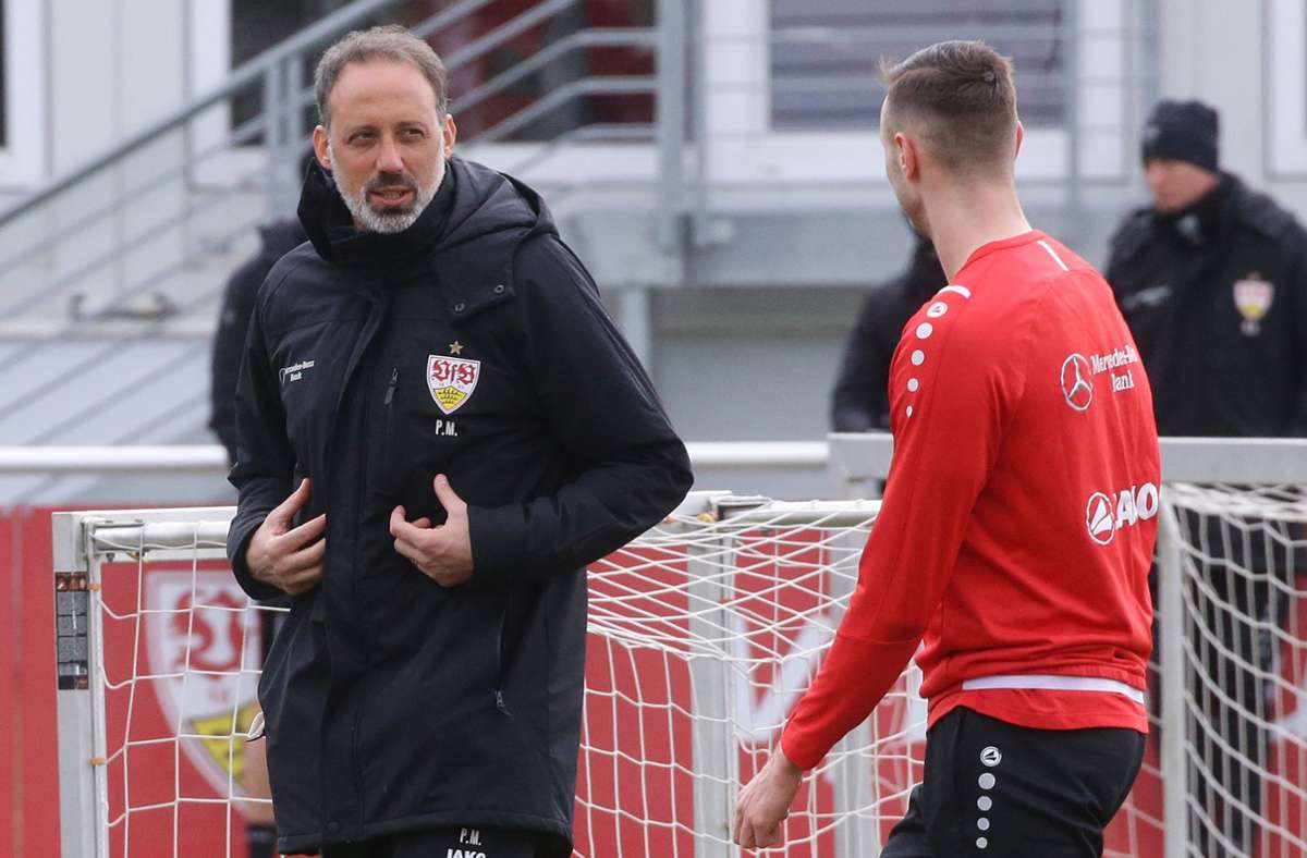 Intensiver Austausch: Trainer Pellegrino Matarazzo (li.) und Stürmer Sasa Kalajdzic.