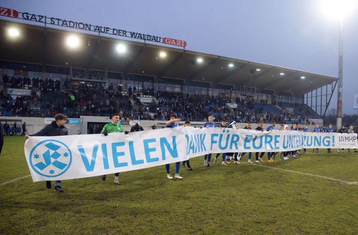 Stuttgarter Kickers gegen FSV 08 Bissingen: Die  Blauen überwintern mit einem Sieben-Punkte-Polster