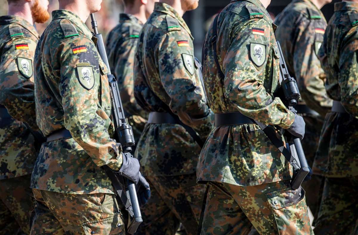 Putins Krieg gegen die Ukraine: Kommt die Wehrpflicht in Deutschland zurück?