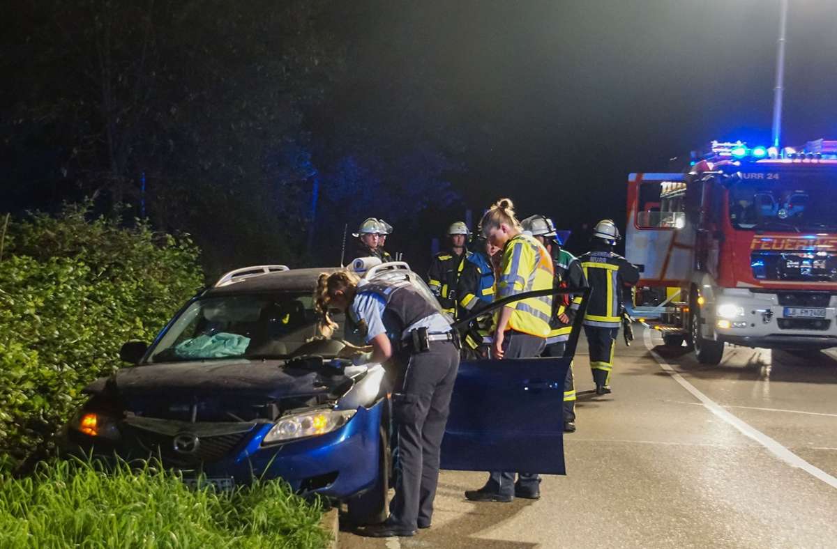 Unfall bei Murr: Betrunkener setzt Mazda in den Graben