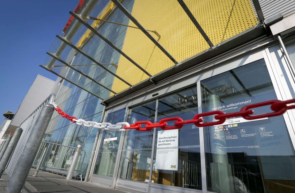 Einkaufstourismus im Kreis Böblingen?: Besucheransturm bei Ikea  in Sindelfingen?