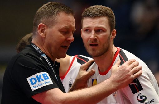 Bundestrainer Alfred Gislason, Spielmacher Philipp Weber: Wie endet die Handball-EM? Foto: dpa/Marijan Murat