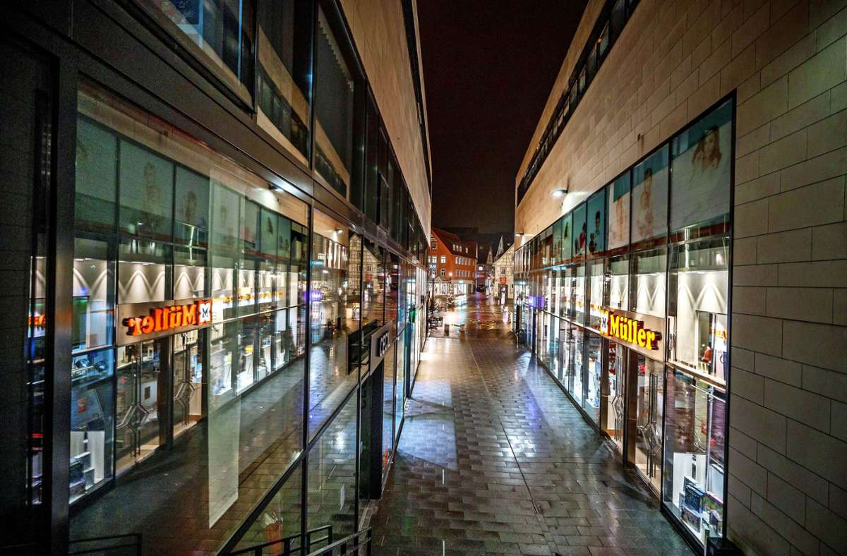 Inzidenz in der Region Stuttgart: Einkaufsglück ist fast überall wieder vorbei