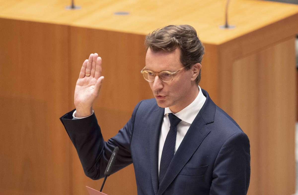 Nordrhein-Westfalen: Hendrik Wüst zum neuen Ministerpräsidenten  gewählt