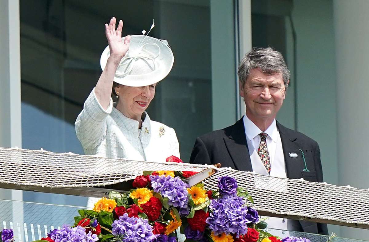 Queen Platinum Jubilee: Prinzessin Anne vertritt Queen bei Pferderennen in Epsom