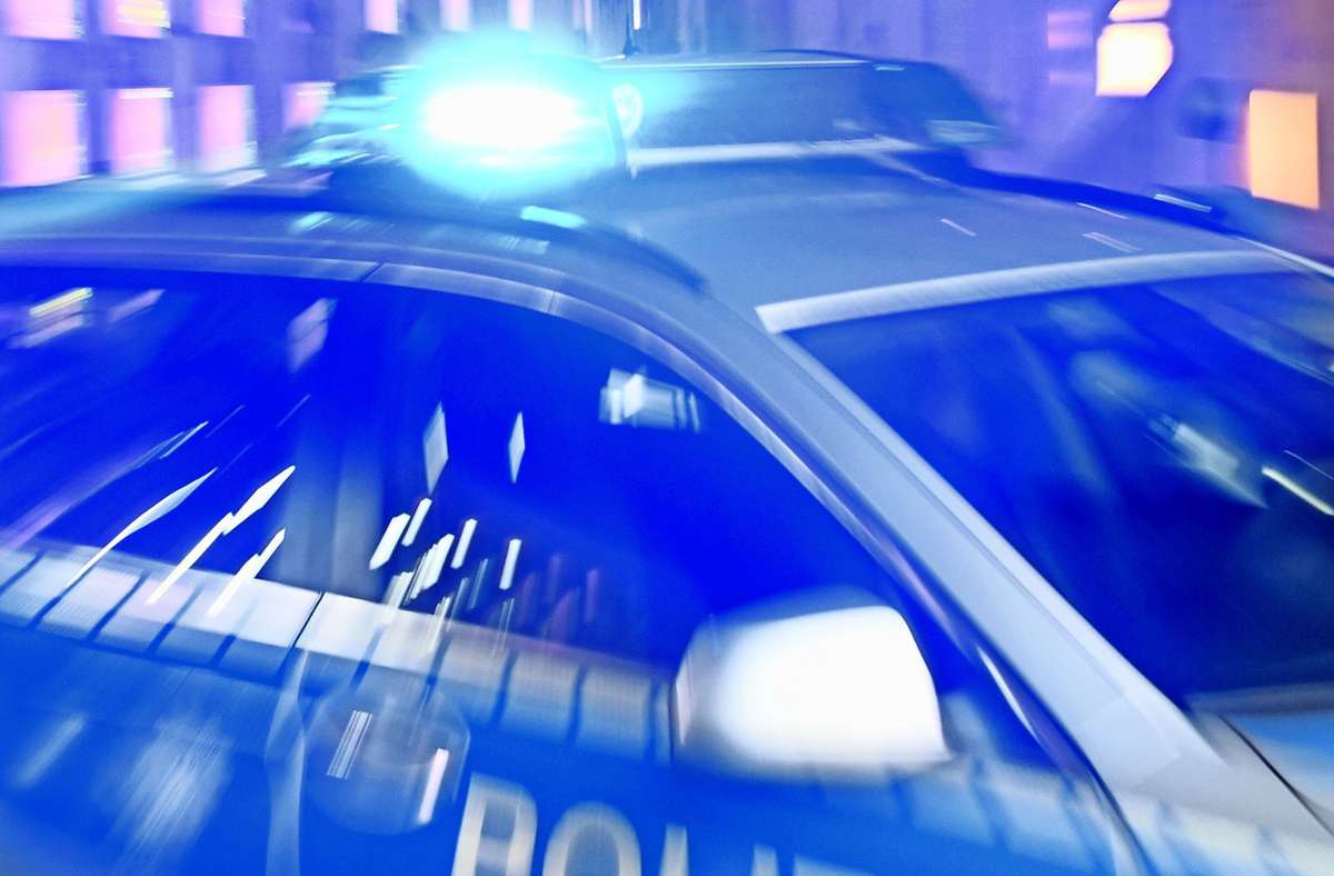 Schule in Sindelfingen: Fehlalarm löst Großeinsatz der Polizei aus