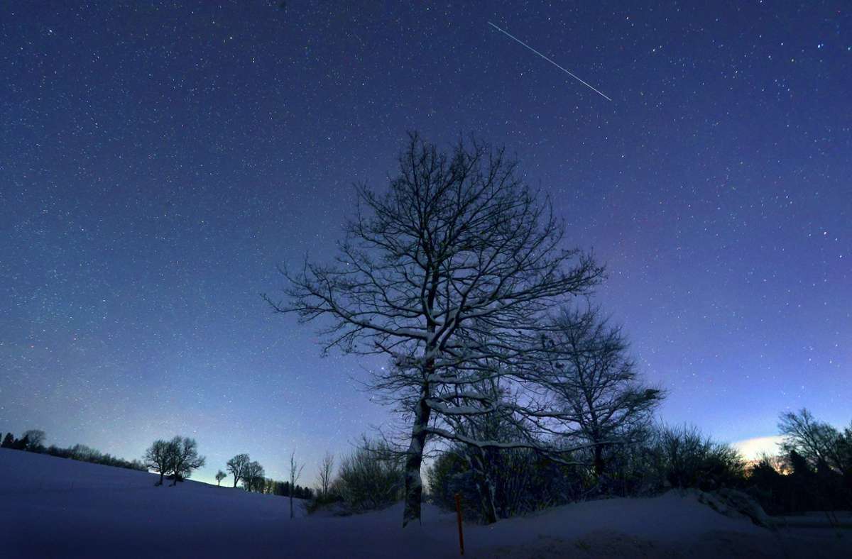 Geminiden am Himmel: Verglühende Meteore: Sternengucker müssen hoch hinaus