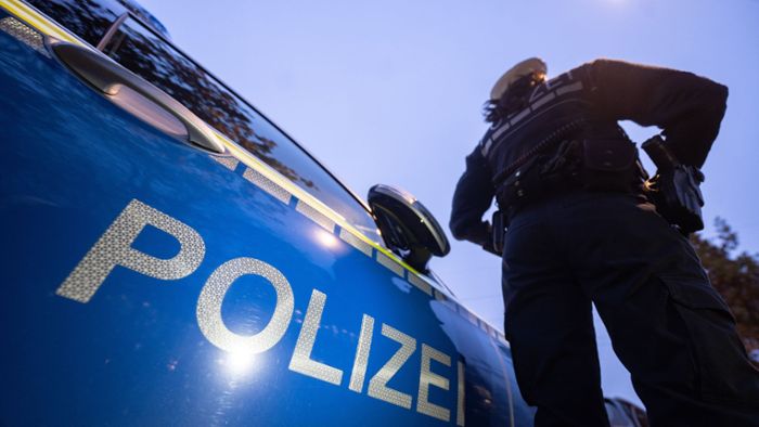 Wuppertal: Nach Einsatz an Gymnasium –  Polizei gibt Entwarnung