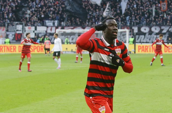 VfB Stuttgart bei Eintracht Frankfurt: „Jemand, der viel denkt“ – warum das Silas-Tor so wichtig war