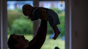 Studie: Väter in Deutschland immer älter