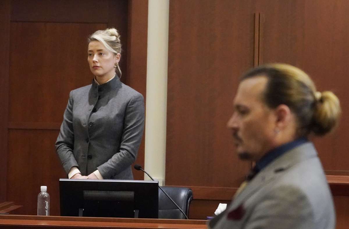 Amber Heard und Johnny Depp vor Gericht Foto: dpa/Steve Helber