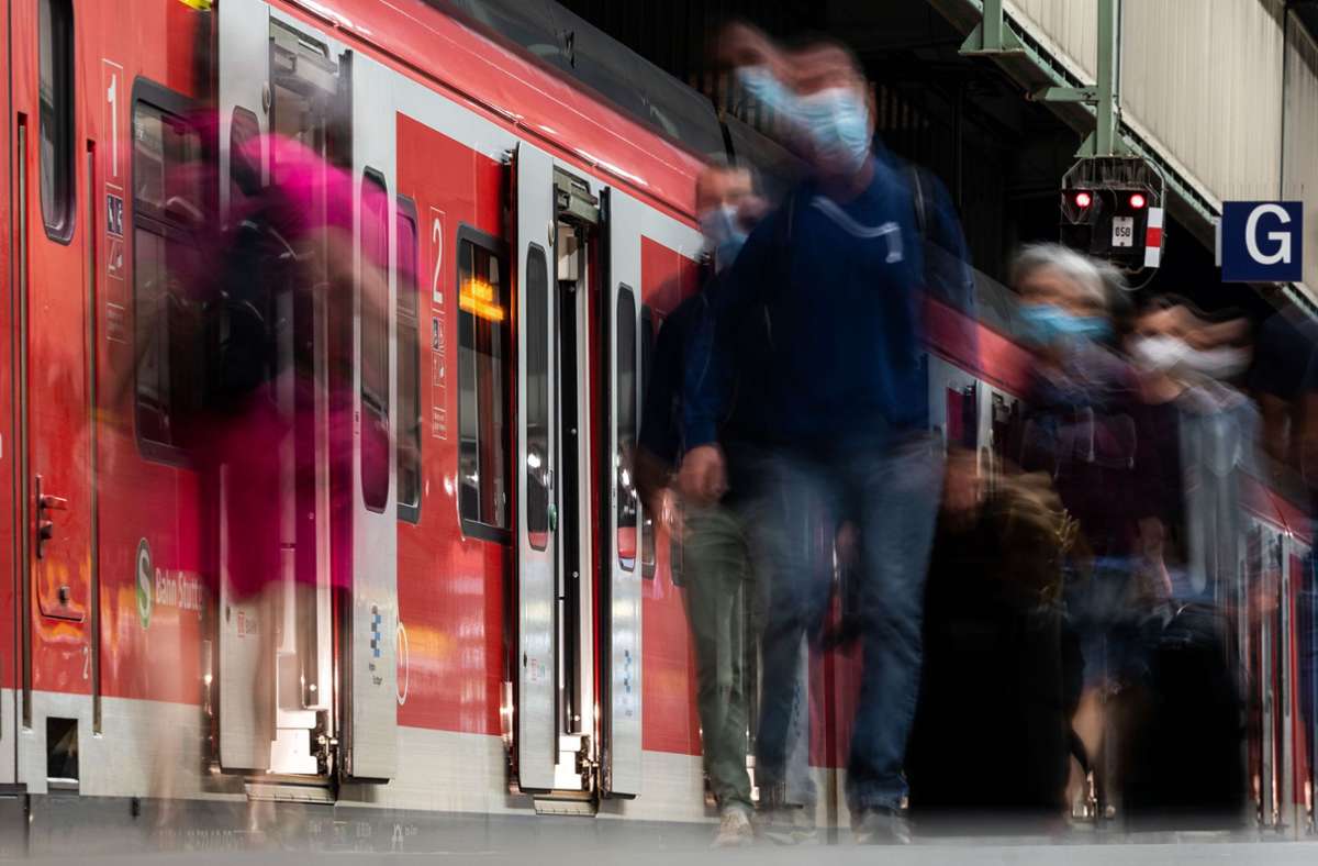 Streik bei der Deutschen Bahn: Lokführer protestieren in Berlin - weiterer Streik möglich