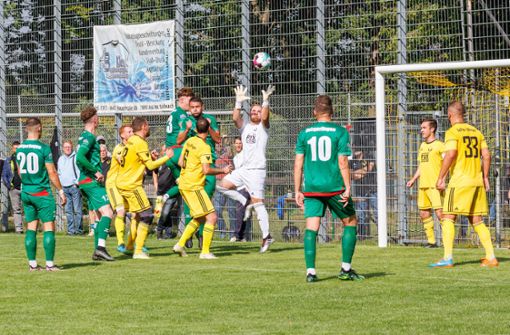 In Aidlingen lief für die SpVgg Holzgerlingen (in Grün) gar nichts: Wie wird es nun gegen den nächsten Aufsteiger TSV Kuppingen? Foto: Stefanie Schlecht