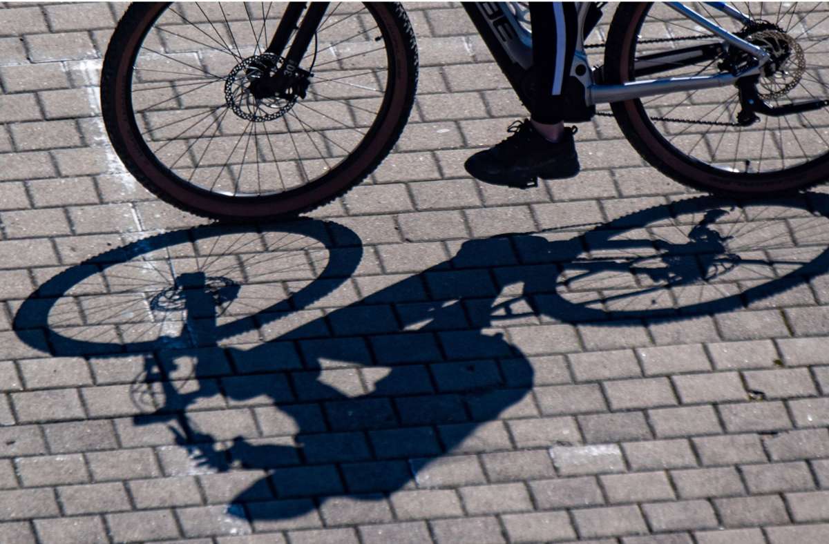 Gruppe hat es in Asperg auf Fahrräder abgesehen: 17-Jähriger sitzt in Haft