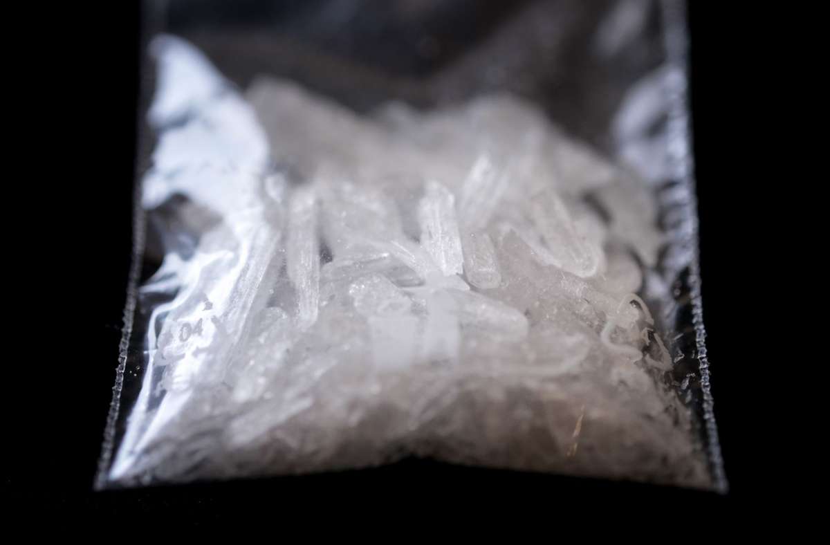Dresden: Ein Kilo Crystal bei mutmaßlichen Drogendealern gefunden