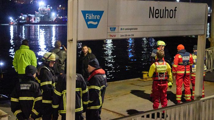 Schiffsunfall in Hamburg: Schiffsführer tot geborgen