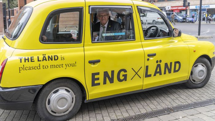 The-Länd-Taxis fahren jetzt durch London – mit Kretschmann