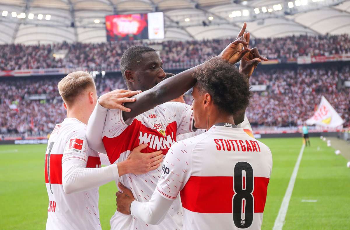Stuttgart feiert mit Serhou Guirassy – unsere Redaktion bewertet die Leistungen der VfB-Profis mit einer detaillierten Einzelkritik und vergibt pro Spieler eine Note.