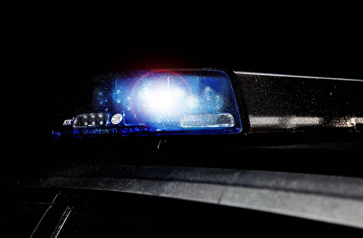 In „verloren“ gemeldetem Auto: Polizei findet berauschten Mann hinterm Steuer