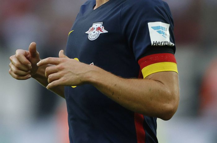 Keine „One-Love“-Binde: Kapitän Kimmich trägt im Spiel gegen Peru Schwarz-Rot-Gold