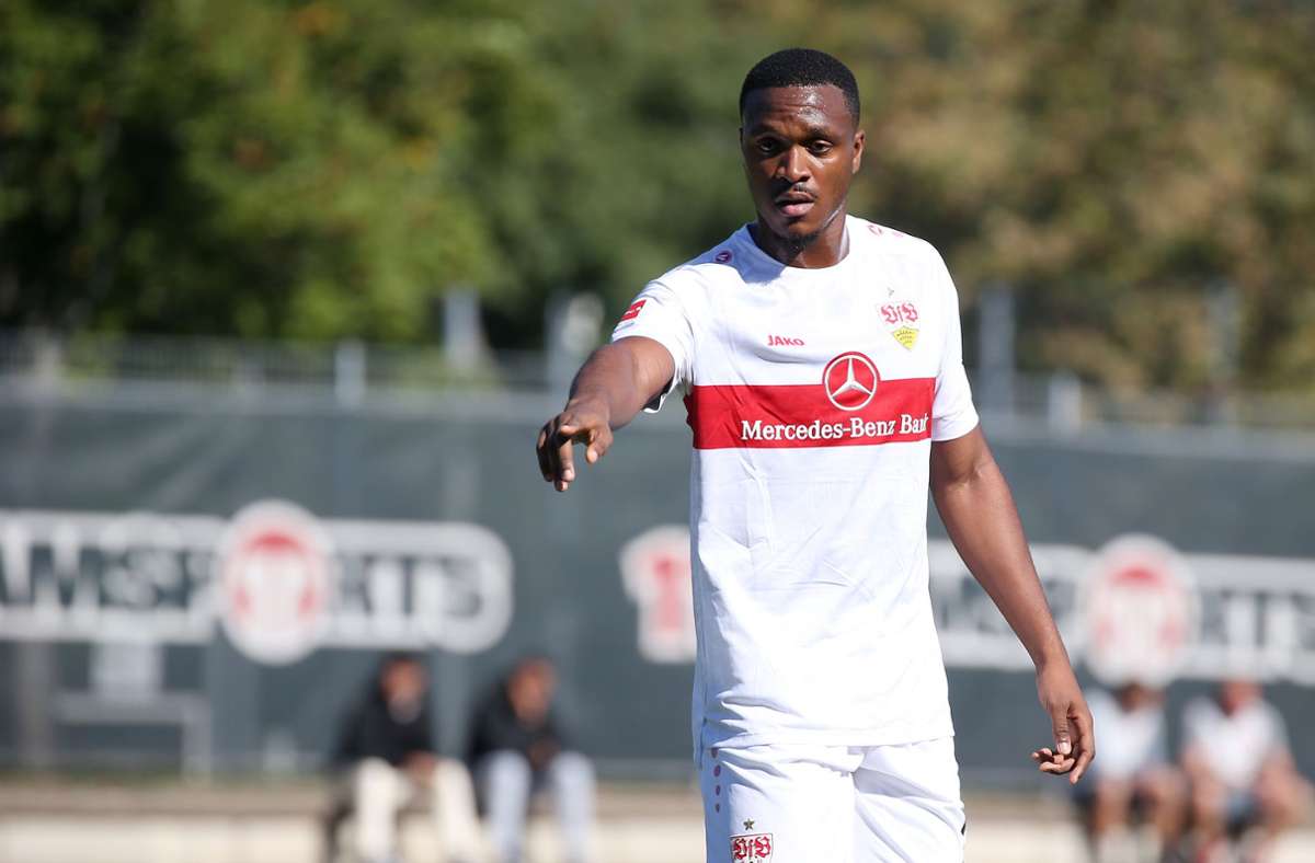 Dan-Axel Zagadou gibt beim VfB Stuttgart schon Kommandos. Der 23-jährige Franzose soll die Abwehr verstärken.