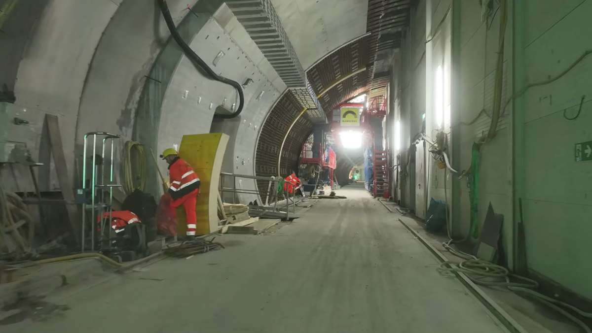 Video aus dem Engelbergtunnel: Ein Blick hinter die Kulissen der Baustelle im Tunnel