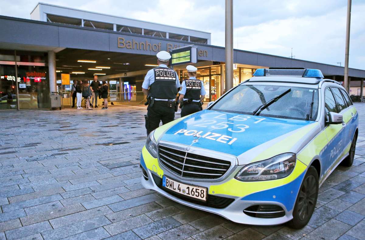 Körperverletzung in Böblingen: Schlägerei am Bahnhof nach Abifeier