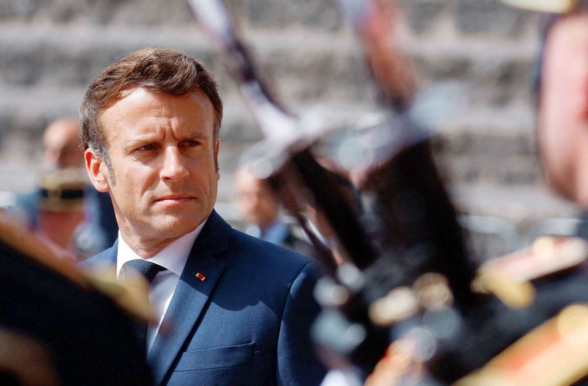 Parlamentswahlen in Frankreich: Populisten nehmen  Macron in die Zange