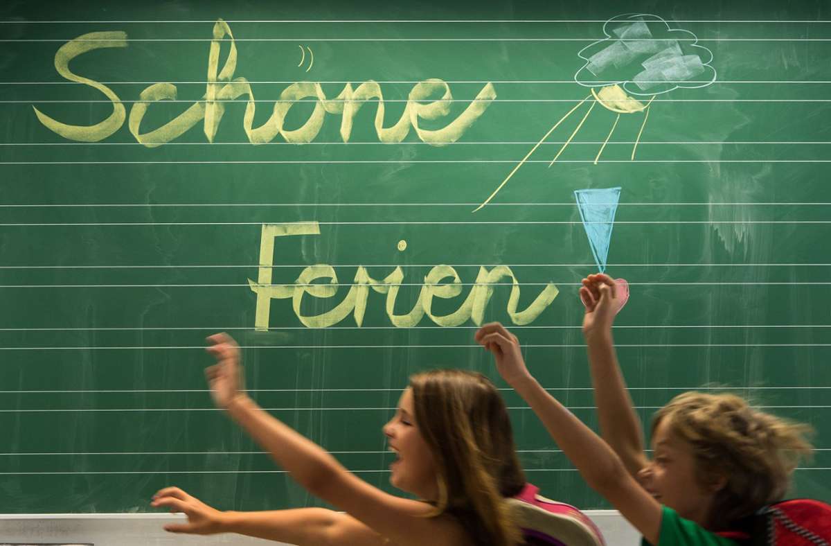 Schule und Coronavirus  in Baden-Württemberg: Warum die Sommerferien nicht verkürzt werden