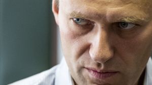 Kremlgegner Alexej Nawalny zu Haft verurteilt