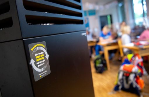 Die Luftfilter in Klassenzimmern sollen dieses Jahr möglichst aus bleiben – um Energie zu sparen. Foto: dpa/Sven Hoppe