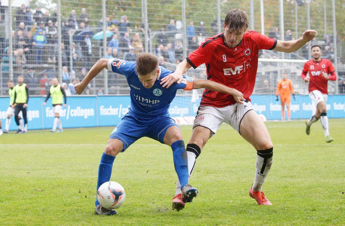 Nico Blank (li.) gegen den Norweger Markus Rekdal, dessen jüngerer Bruder Thomas beim VfB Stuttgart  II in der Regionalliga spielt.