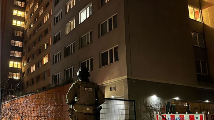 Suche nach Ex-RAF-Terroristen: Einsatz in Studentenwohnheim in Berlin