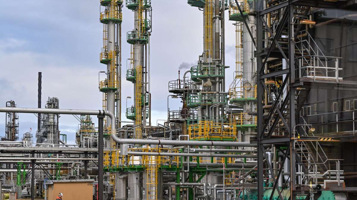 Energie: Bund setzt auf Rückzug von Rosneft aus deutschen Raffinerien
