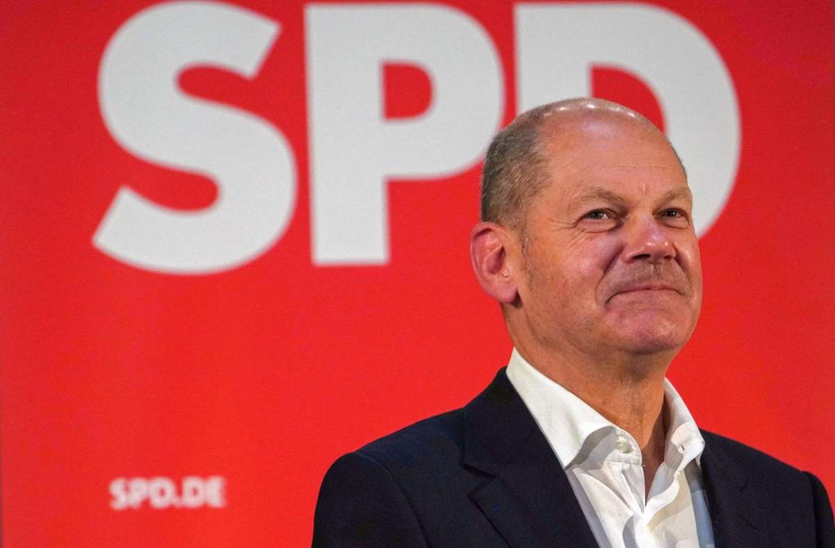 Bundestagswahl 2021: Scholz legt in Umfragen zu, Laschet verliert