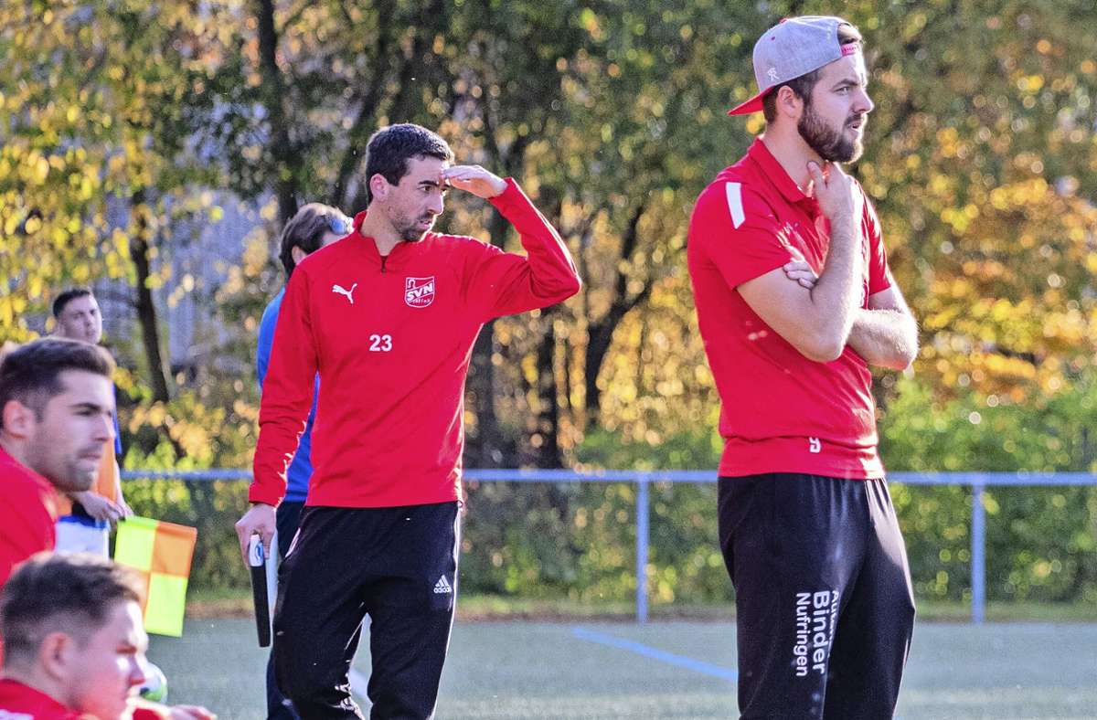Tobias Röhm (links) und Tim Mutz bleiben bis Saisonende Trainer in Nufringen. Foto: Eibner/Guenzler