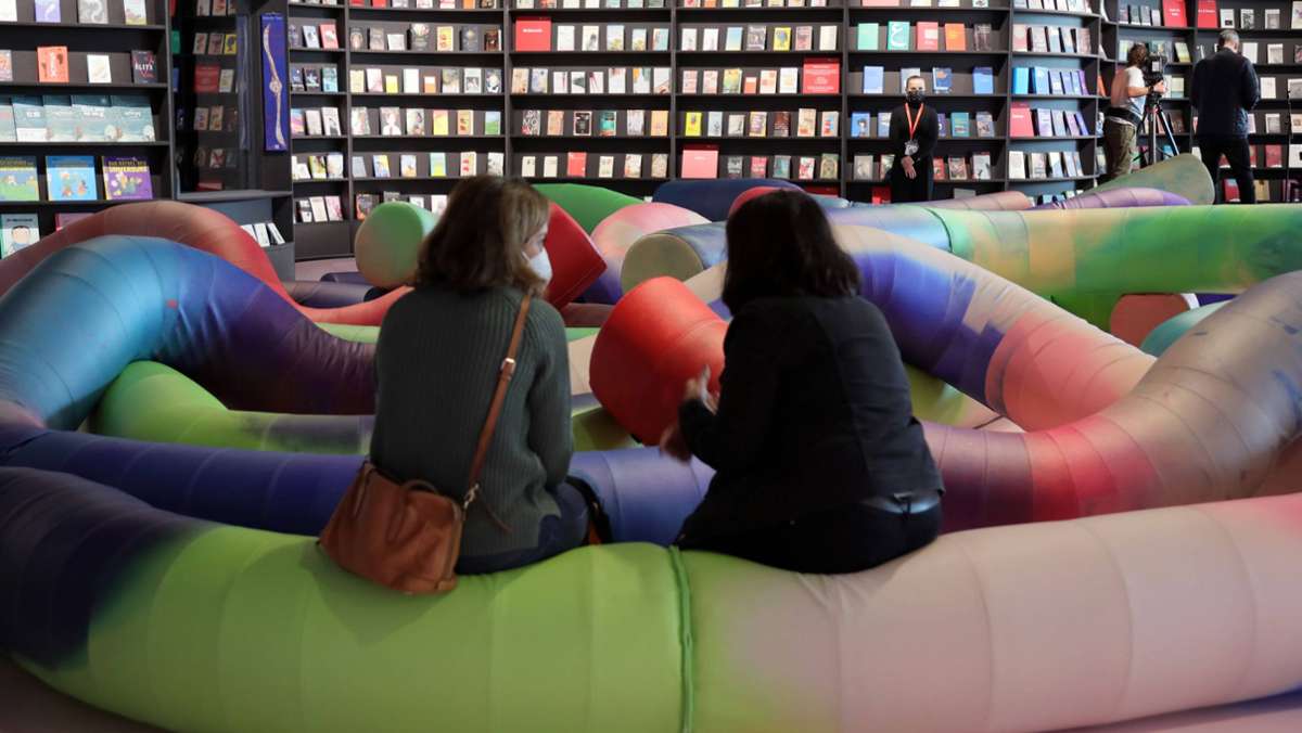 Frankfurter Buchmesse: Dunkle Wolken über dem Branchentreffen