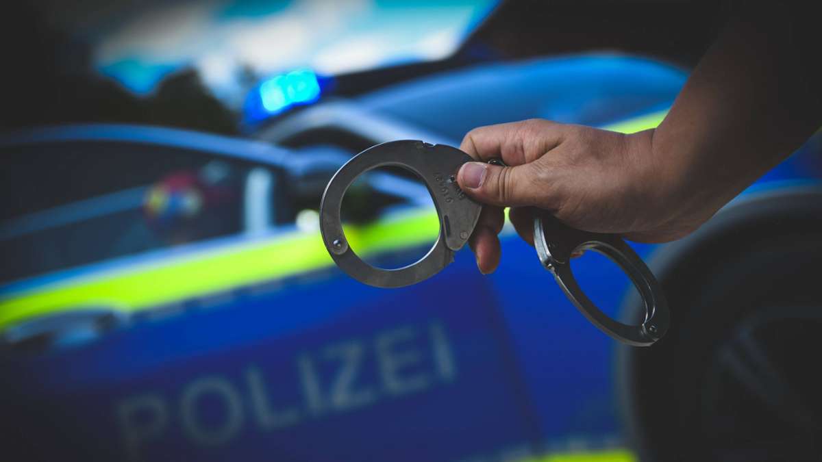 Festnahme in Nürtingen: 36-Jähriger verletzt zwei Polizisten