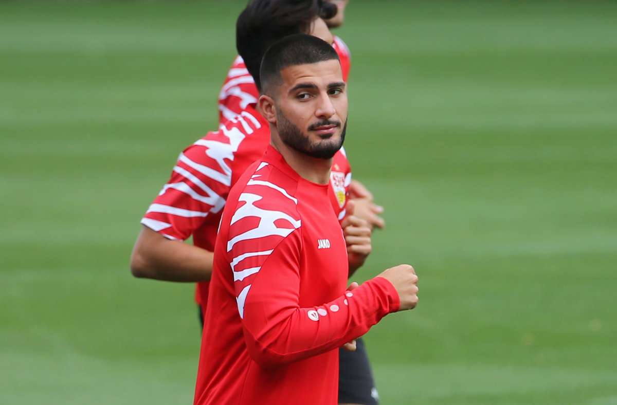 Deniz Undav feierte sein Debüt im Trikot mit dem Brustring.