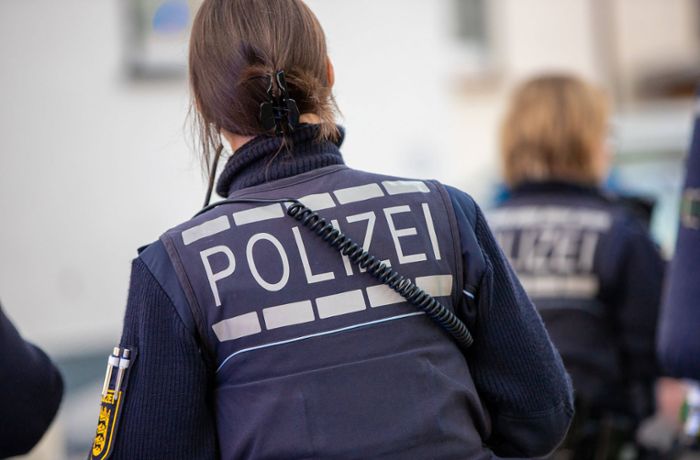 Untere Beutau in Esslingen: Frau auf offener Straße mit Messer schwer verletzt