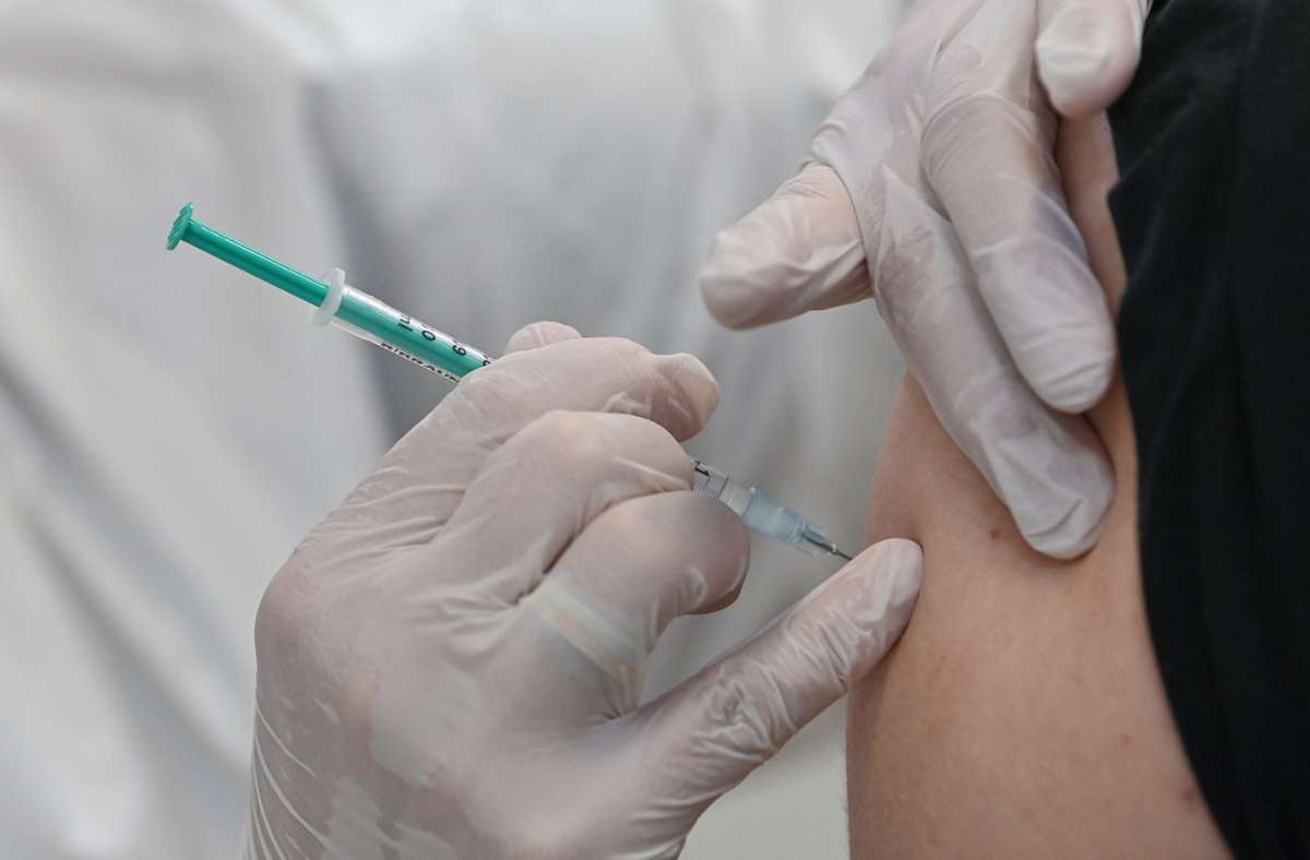 Corona-Impfungen in Deutschland: Inzwischen 100 Millionen Impfdosen gespritzt