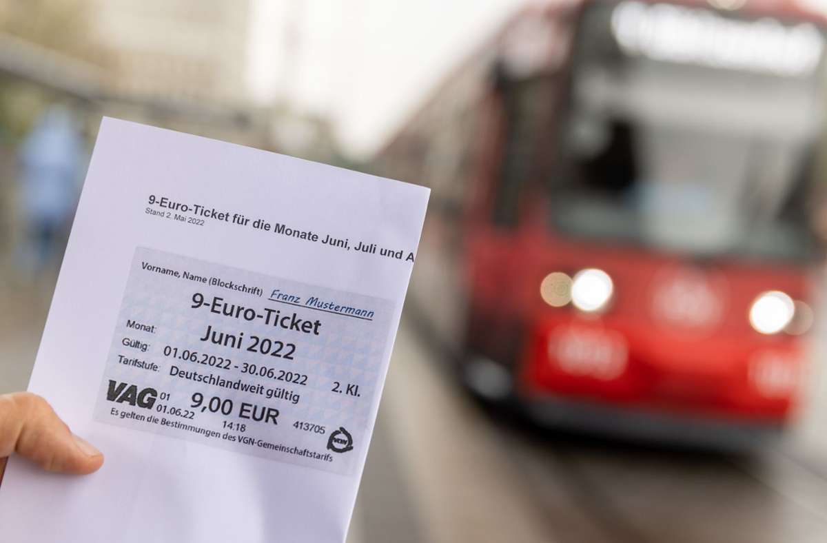 9-Euro-Ticket: Verbraucherzentrale sieht möglichen „Booster für Busse und Bahn“