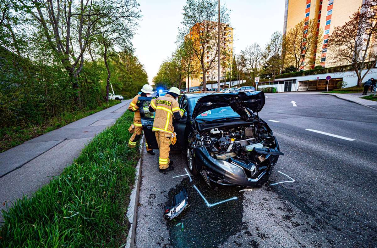 In Böblingen ist es am Freitagabend zu einem schweren Unfall gekommen.