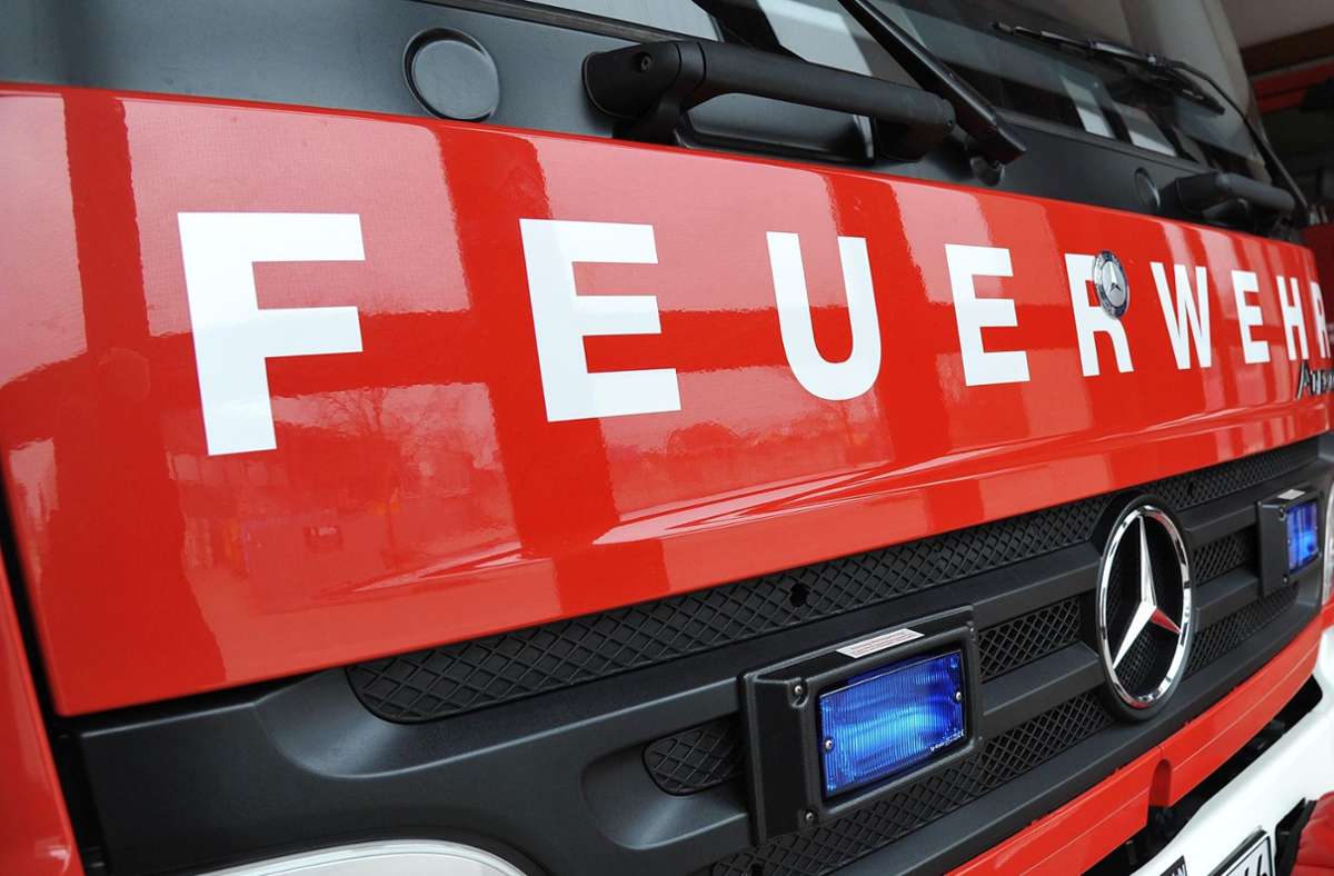 Brandeinsatz für die Feuerwehr in Böblingen. Foto: Kreiszeitung Böblinger Bote/Thomas Bischof