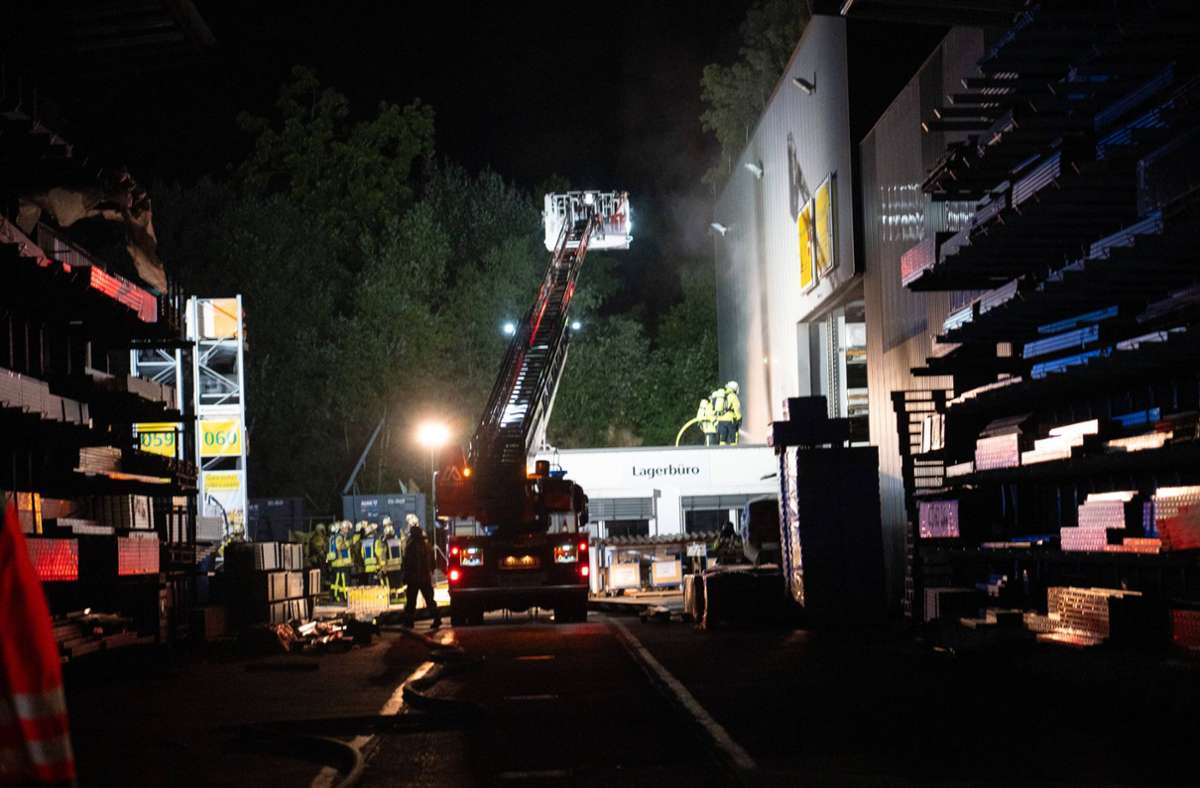 Feuer in Nürtingen: 50 000 Euro Schaden bei Brand in Lagerbüro