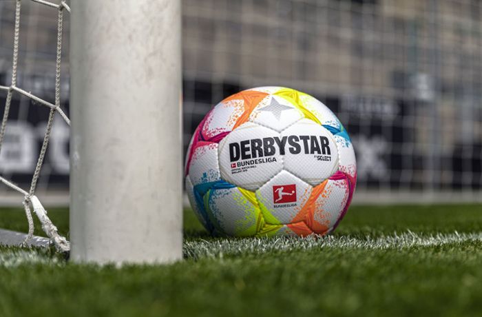 Fußball-Bundesliga: Neuer Spielball mit Fan-Silhouetten