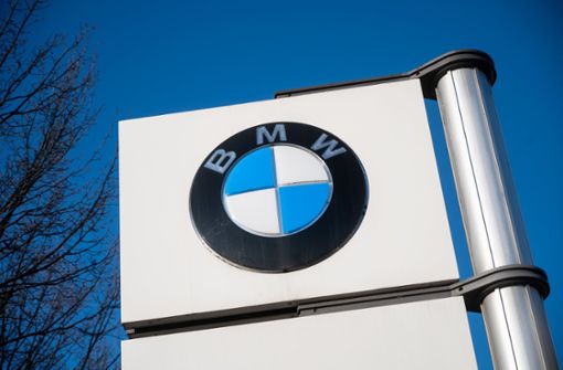BMW will in diesem Jahr den Anteil vollelektrischer Fahrzeuge an den Gesamtauslieferungen auf 15 Prozent erhöhen. Foto: dpa/Christophe Gateau