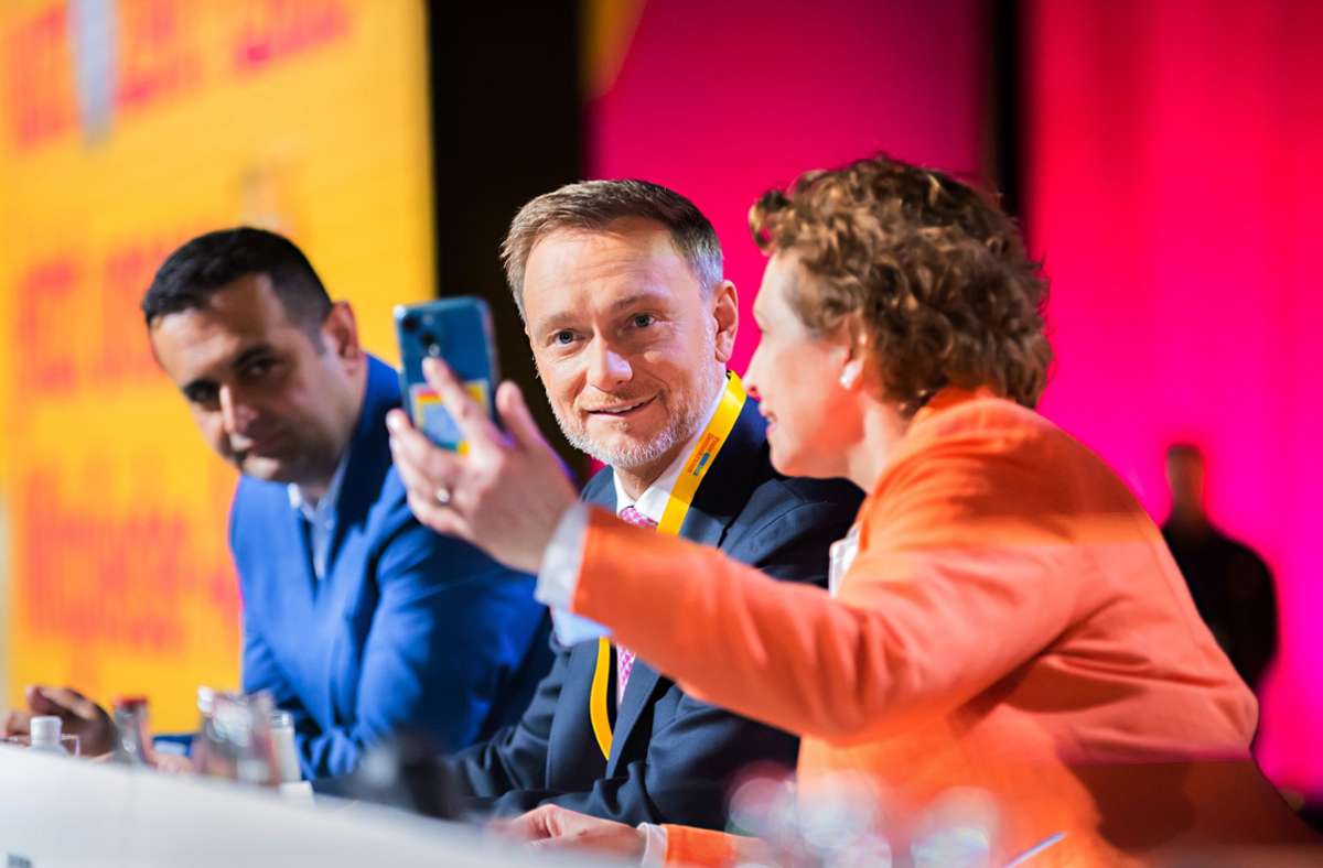 FDP-Parteitag Berlin: Mit Kante  kontert die FDP  Verlustängste